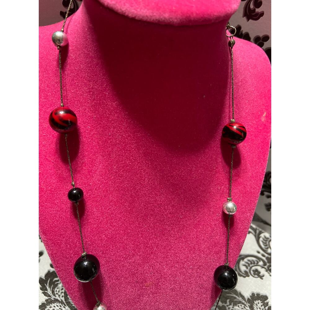 Silver black and red ball necklace